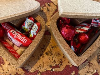 - J U L E S P E C I A L - 