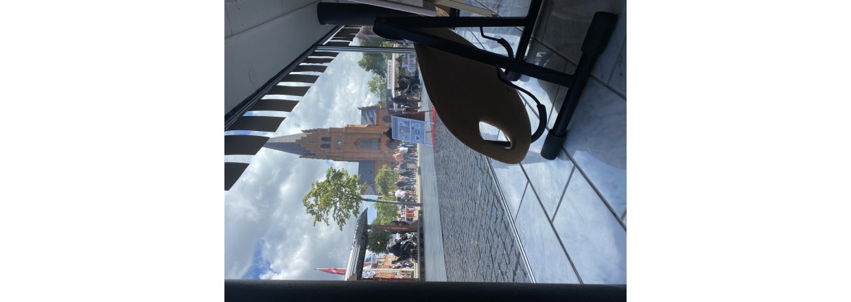 Popup-shop i den hyggelige korkklder i Nykbing Ms ggade