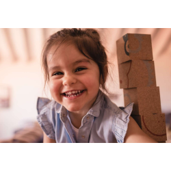 Puslespil og klodser i kork