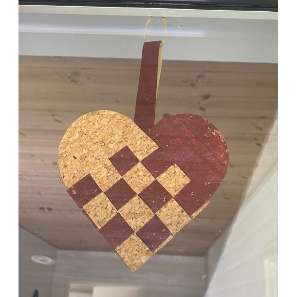 Eiki flettet julehjerte i kork, mrkerd/natur