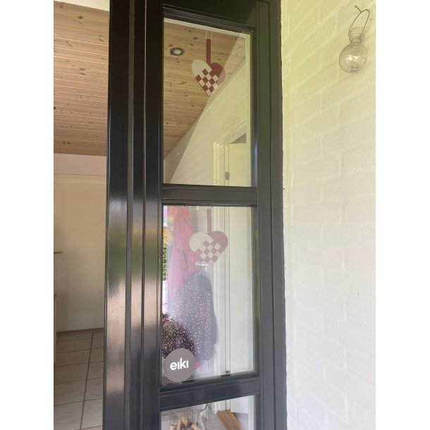 Eiki flettet julehjerte i kork, mrkerd/gr