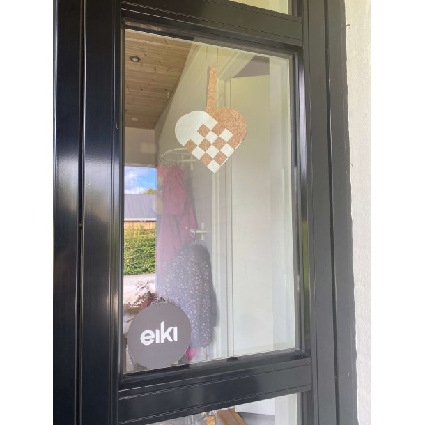 Eiki flettet julehjerte i kork, hvid/natur