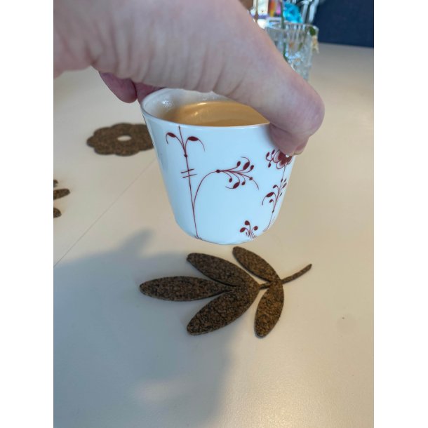 Glasbrikker af brugte bildk og kork, blad, 2 stk.