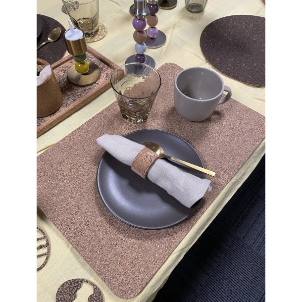 D�kkeserviet i kork med naturm�nster, aflang