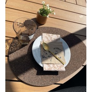 D�kkeserviet i kork, brunsort, oval