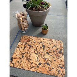 D�kkeserviet i naturfarve med sort m�nster, aflang