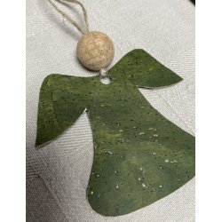 Eiki juleengel til ophng i kork, grn