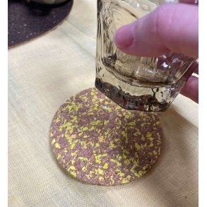 Glasbrik i kork og genanvendt EVA, gul og rund