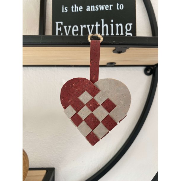 Eiki flettet julehjerte i kork, mrkerd/gr