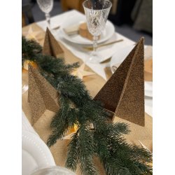 Juletr i restkork og genbrugsmaterialer