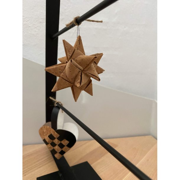 Eiki julestjerne i kork