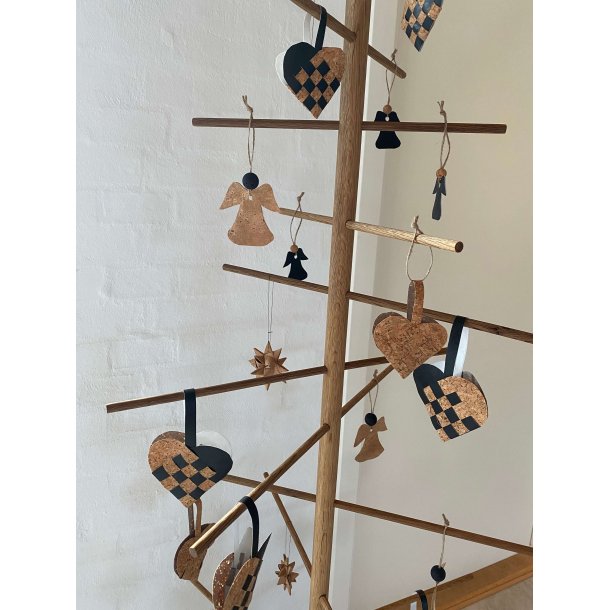 Eiki flettet julehjerte i kork, natur