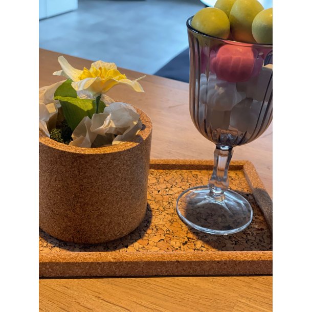 Bakke i kork med naturm�nster