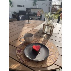 D�kkeserviet i naturkork med r�dt m�nster, rund, 36 cm