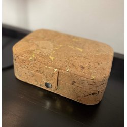 Smykkeskrin i kork med guldnister, aflang