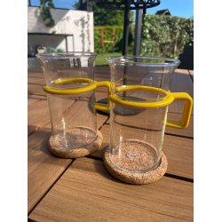 Retro Bodum glas med gul hank og bordsk�ner i kork, h�je, 2 stk.