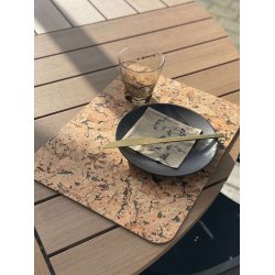 D�kkeserviet i naturfarve med gr�nt m�nster, aflang