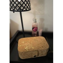 Smykkeskrin i kork med guldnister, aflang