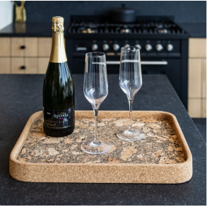 Serveringsbakke i kork med natur m�nster