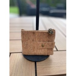 Mntpung i kork, natur og bl, med blomstermnster