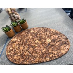 Dkkeserviet i brunt kork, oval 