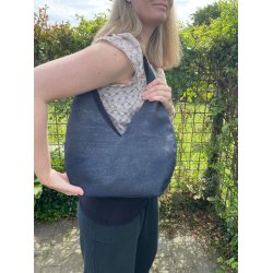 Dametaske med knaplukning, mrkebl