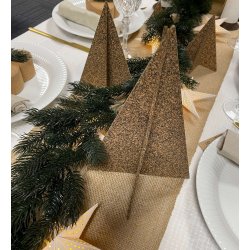 Juletr i restkork og genbrugsmaterialer