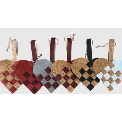 Eiki flettet julehjerte i kork, rd/mrkerd