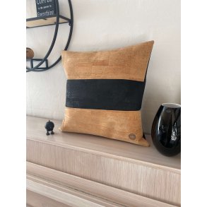 Eiki pude i kork, natur og sort med 3 striber