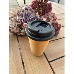 To go krus bekldt med kork