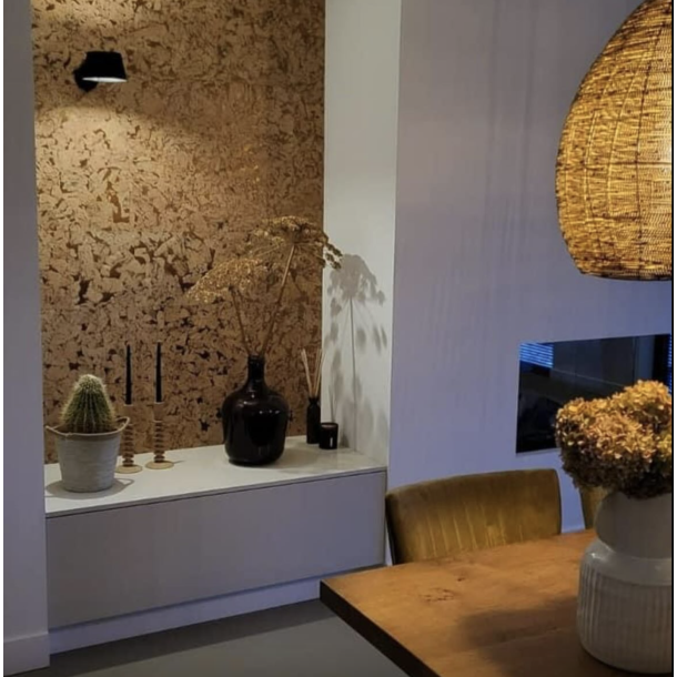 Korkplade i naturkork med sort m�nster, v�gdekoration, opslagstavle