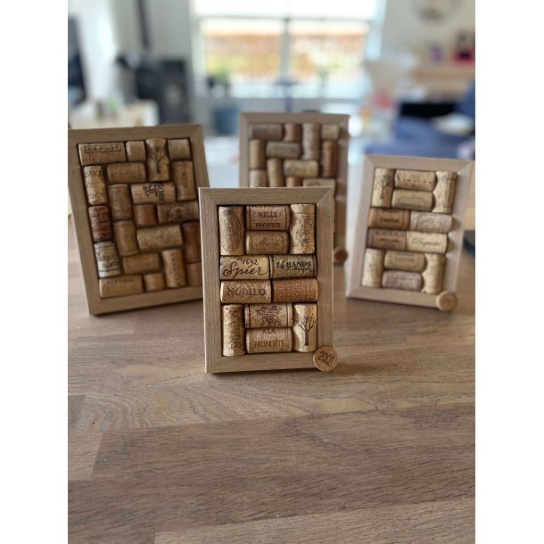 Retro egetrsramme med korkpropper