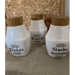 Retro tre hvide Sholm krydderikrukker