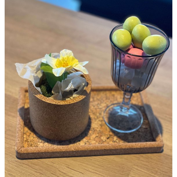 Bakke i kork med naturm�nster