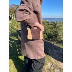 Lille taske i natur kork og m�rkebrunt kork