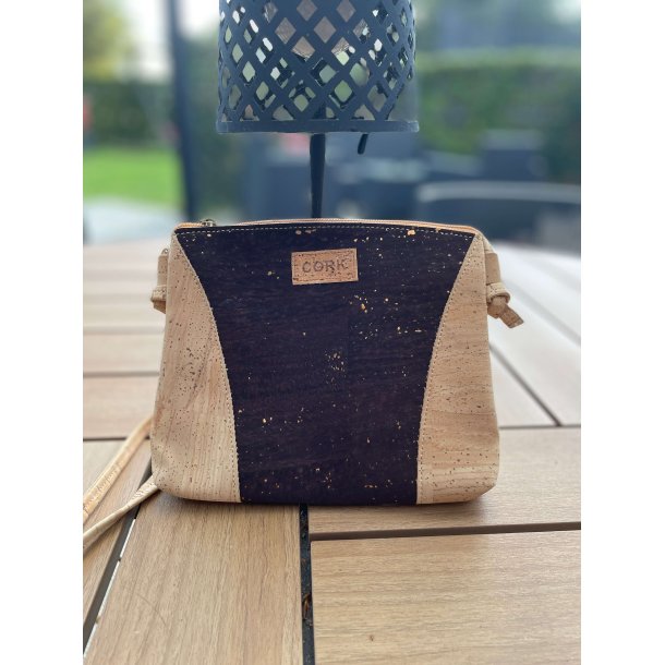 Lille taske i natur kork og m�rkebrunt kork