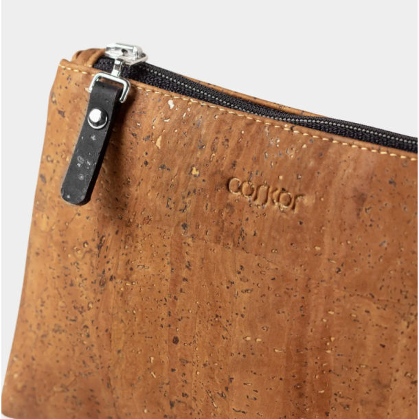 Toilettaske i kork til hende