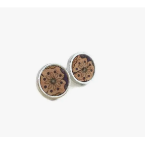 reringe i slv med mnster i kork