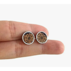 reringe i slv med mnster i kork