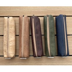 Penalhus i kork, rundt