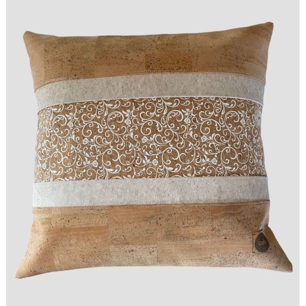 Eiki pude i kork, natur og hvide nuancer med 5 striber