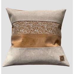 Eiki pude i kork, natur og hvide nuancer med 4 striber