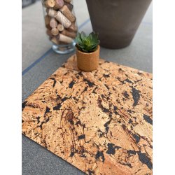 D�kkeserviet i naturfarve med sort m�nster, aflang