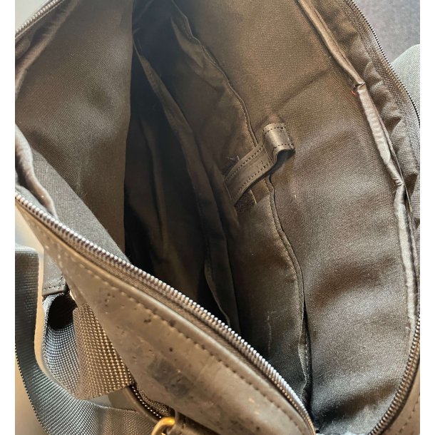 Arbejdstaske / computertaske / rejsetaske i kork til b�rbar computer, sort
