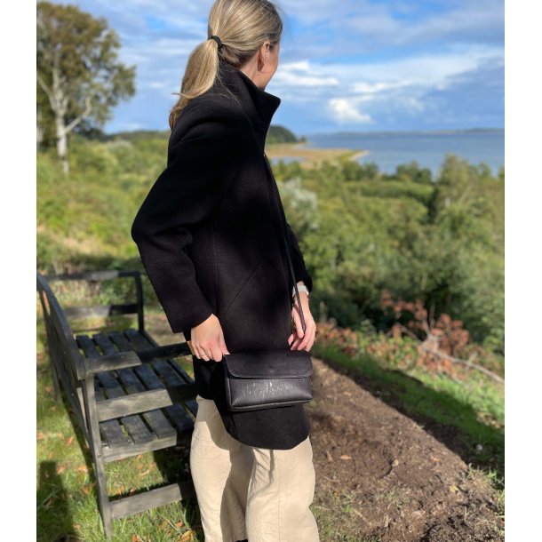 Lille taske i sort kork