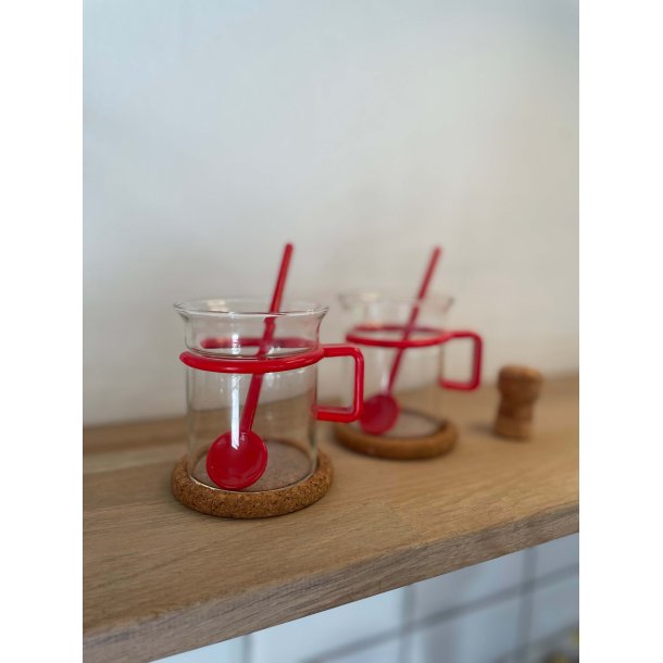 Retro Bodum glas med r�d hank, r�d ske og bordsk�ner i kork, 2 stk., lille version