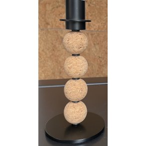 MyCandle lysestage med 4 kugler - model Eiki