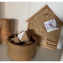 Retro opslagstavle med kork, husformet