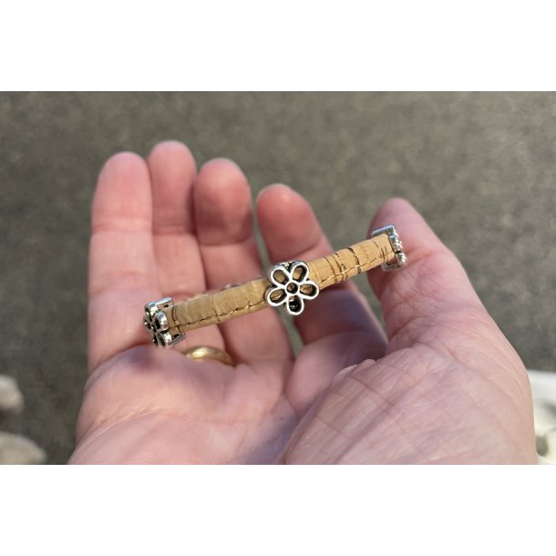 Armb�nd i kork - 2