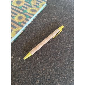 Kuglepen med kork